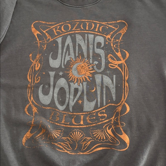 Tops - Gray Janis Joplin Graphic sweatshirt